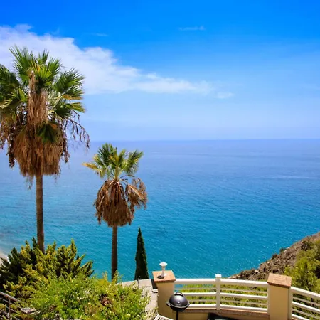 Global Lily - By Global Holidays 15916 * Nerja